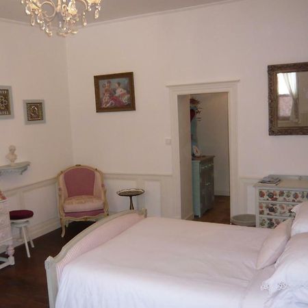 L'Arbre D'Ange Bed & Breakfast Montmorillon Exterior foto