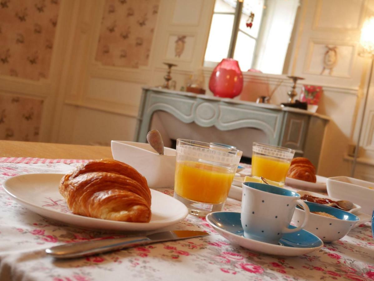 L'Arbre D'Ange Bed & Breakfast Montmorillon Exterior foto