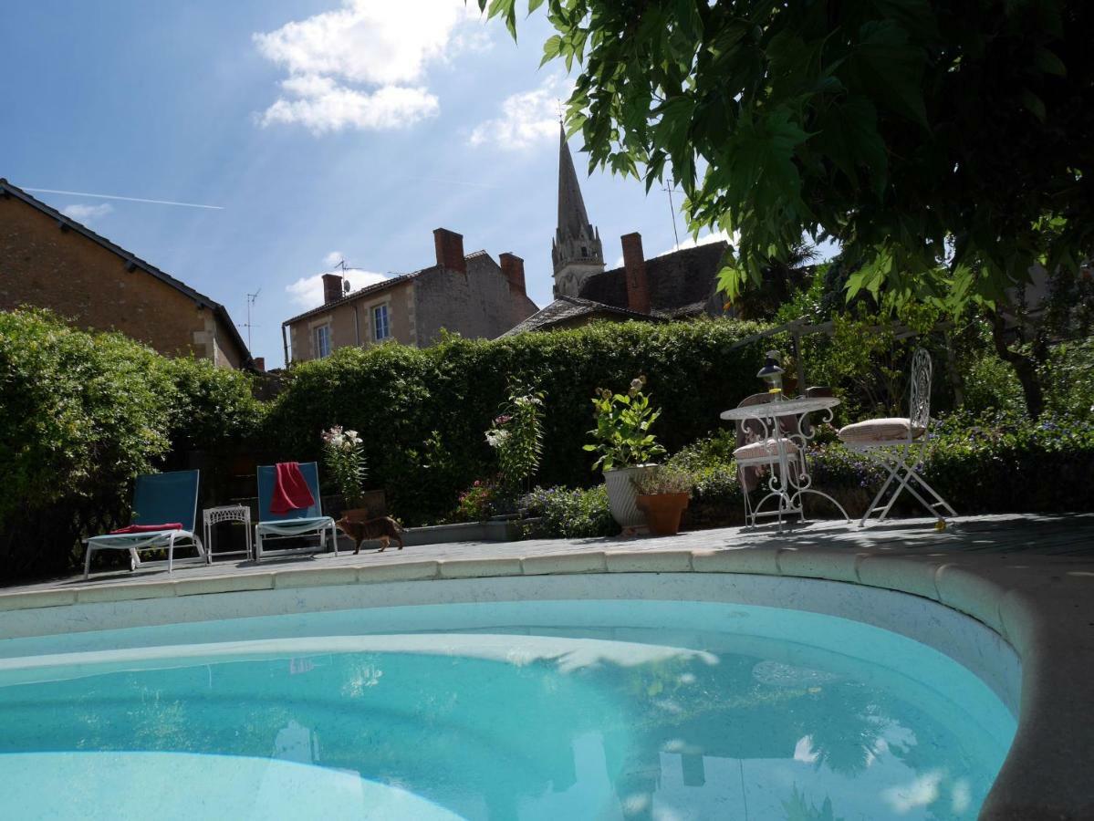 L'Arbre D'Ange Bed & Breakfast Montmorillon Exterior foto