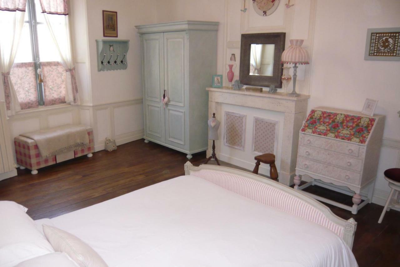 L'Arbre D'Ange Bed & Breakfast Montmorillon Exterior foto